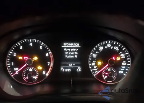 2013 Volkswagen Passat 2.5L Se z USA, uszkodzony, nr VIN 1VWBP7A39DC094838